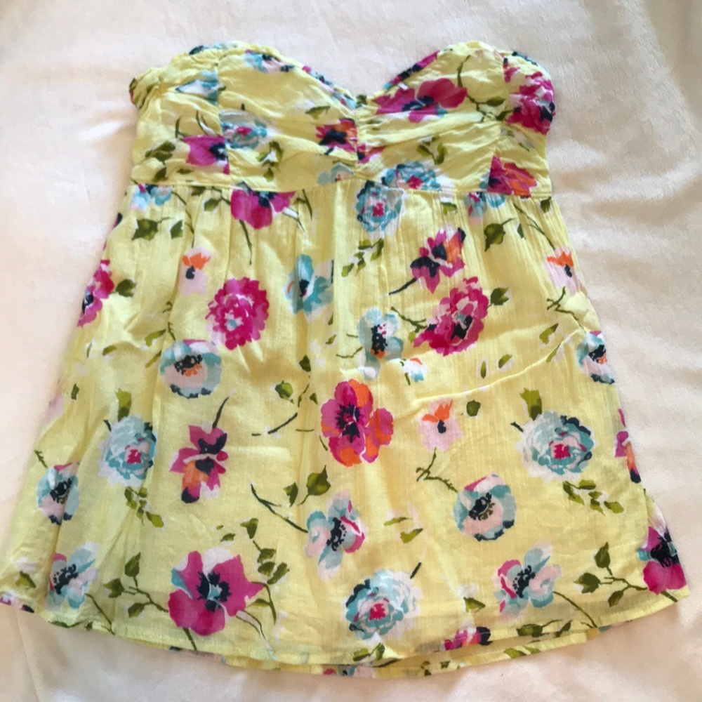 *Abercrombie & Fitch* Strapless Floral Top